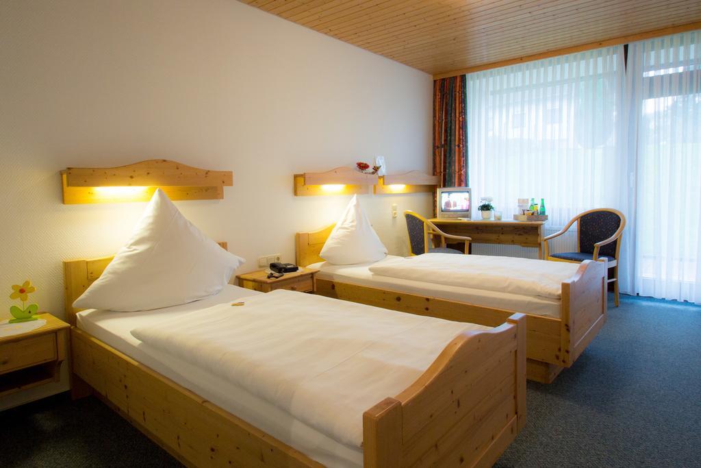 Hotel Am Lingelbach Knullwald Room photo