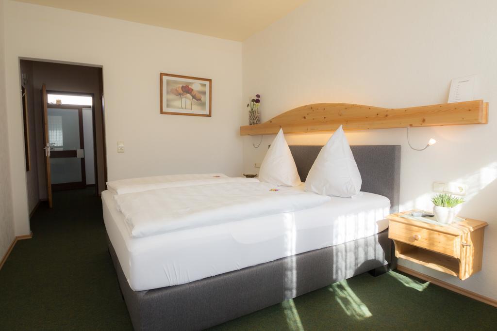 Hotel Am Lingelbach Knullwald Room photo